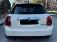 Usata Mini Cooper D Business 116 CV (85 kW) 2015 Bianco Utilitaria