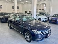 Usata Mercedes C220 170 CV (125 kW) 2016 Blu Berlina