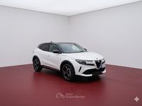 Nuova Alfa Romeo Junior Edizione Speciale 136 CV (100 kW) 2025 Bianco con tetto nero SUV