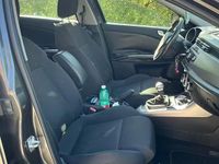 Usata Alfa Romeo Giulietta 105 CV (77 kW) 2012 Grigio Utilitaria