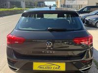 Usata VW T-Roc Business 116 CV (85 kW) 2020 Grigio SUV