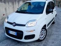 Usata Fiat Panda Easy 69 CV (50 kW) 2016 Bianco Utilitaria