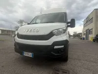 Usata Iveco Daily 145 CV (106 kW) 2015 Bianco Furgone