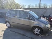 Usata Fiat Idea 70 CV (51 kW) 2006 Grigio Monovolume