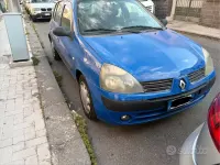 Usata Renault Clio II 2004 Blu Berlina