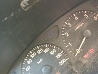 Usata Suzuki Wagon R+ 76 CV (55 kW) 2002 Rosso Monovolume