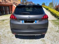 Usado Peugeot 2008 GT-line 102 HP (75 kW) 2019 Cinzento SUV