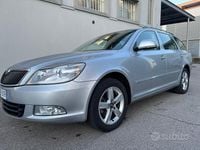 Usata Skoda Octavia 140 CV (102 kW) 2011 Grigio Station wagon
