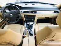 usata BMW 318 i Touring Luxury Benzina
