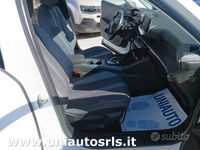 Usata Peugeot 2008 Allure 131 CV (96 kW) 2020 Bianco SUV