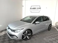 Usata VW Golf VIII Life 130 CV (95 kW) 2020 Grigio Berlina