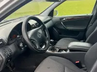 Usata Mercedes C200 163 CV (119 kW) 2000 Grigio Berlina