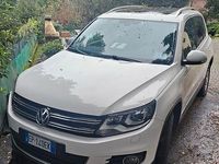 Usata VW Tiguan Style 140 CV (102 kW) 2012 Bianco SUV