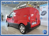 Usata Fiat Fiorino 95 CV (69 kW) 2017 Rosso pastello Monovolume