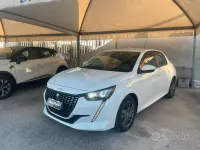 Usata Peugeot 208 Active 75 CV (55 kW) 2021 Bianco Utilitaria