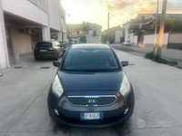 Usata Kia Venga EX 90 CV (66 kW) 2010 Grigio Utilitaria