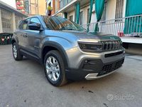 Nuova Jeep Avenger Altitude 110 CV (80 kW) 2025 Grigio SUV