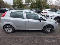 Usata Fiat Punto Street 77 CV (56 kW) 2016 Grigio Utilitaria