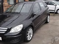 Usata Mercedes 200 Chrome 140 CV (102 kW) 2007 Nero Monovolume
