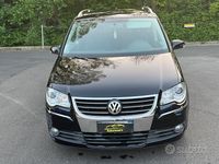 Begagnad VW Touran Highline 170 HK (125 kW) 2008 Svart Minibuss