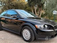 Usata Volvo C30 Drive Kinetic 108 CV (79 kW) 2009 Nero Utilitaria