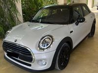 Begagnad Mini Cooper D Hype 116 HK (85 kW) 2019 Silver Halvkombi