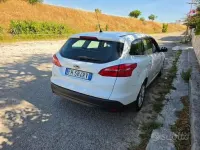 Usata Ford Focus 120 CV (88 kW) 2017 Bianco Station wagon