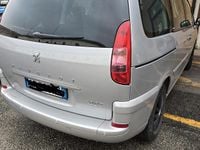 Usata Peugeot 807 128 CV (94 kW) 2003 Argento Monovolume