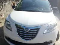 Usata Lancia Ypsilon 95 CV (69 kW) 2013 Bianco Utilitaria