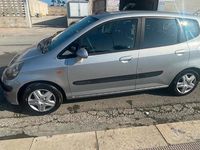 Usata Honda Jazz 78 CV (57 kW) 2003 Grigio Utilitaria