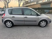 Usata Renault Grand Scénic II 131 CV (96 kW) 2006 Grigio Monovolume