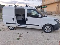 Usata Fiat Doblò 120 CV (88 kW) 2018 Bianco Monovolume