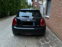 Usata Mini ONE 75 CV (55 kW) 2017 Utilitaria