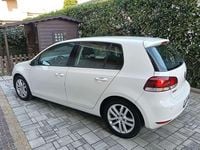 Usata VW Golf VI Highline 102 CV (75 kW) 2011 Bianco Utilitaria
