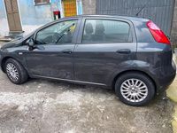 Usata Fiat Punto 69 CV (50 kW) 2017 Grigio Utilitaria