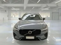 Usata Volvo XC60 Plus 253 CV (186 kW) 2023 Grigio SUV