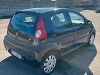 Usata Peugeot 107 68 CV (50 kW) 2007 Nero Utilitaria