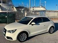 Usata Audi A1 Ambition 105 CV (77 kW) 2010 Bianco Berlina