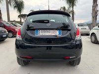 Usata Lancia Ypsilon 85 CV (62 kW) 2013 Nero Utilitaria