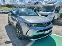 Usata Opel Mokka Elegance 101 CV (74 kW) 2022 Argento SUV