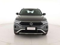 Usata VW T-Roc Life 116 CV (85 kW) 2025 Indium grey metallizzato nero SUV