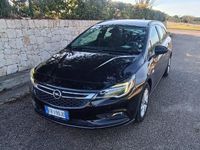 Usata Opel Astra Business 110 CV (80 kW) 2018 Nero Station wagon