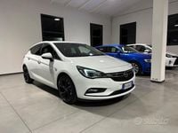 Usata Opel Astra Innovation 110 CV (80 kW) 2018 Bianco Berlina