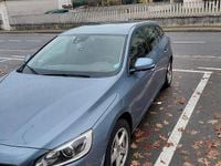 Usata Volvo V60 150 CV (110 kW) 2016 Blu Station wagon
