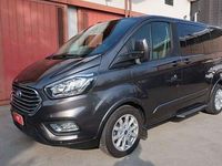 Usata Ford Tourneo Titanium 131 CV (96 kW) 2022 Grigio scuro Monovolume