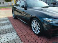Usata Alfa Romeo Giulia 160 CV (117 kW) 2019 Nero Berlina