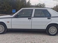 Usata Alfa Romeo 75 122 CV (89 kW) 1989 Bianco Berlina