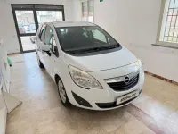 Usata Opel Meriva Cosmo 95 CV (69 kW) 2011 Bianco Monovolume