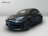Usata Toyota Yaris 280 CV (205 kW) 2024 Nero Berlina