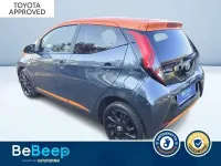 Usata Toyota Aygo 72 CV (52 kW) 2021 Nero pastello Utilitaria